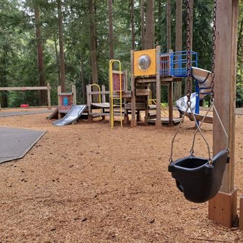 Redmond Pool - Swimming Pools Near Me - Redmond, Washington