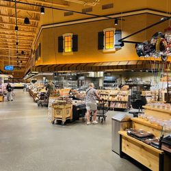 Wegmans - Alexandria