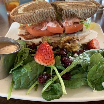 Artisan Park Club - Artisan club. - Cafes Near Me - Celebration, Florida