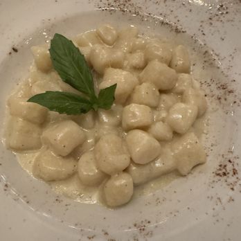 A Modo Mio - Gnocchi ai 4 Formaggi - for 1 - Pizza Near Me - Arlington, Virginia A Modo Mio - Gnocchi ai 4 Formaggi - for 1 - Pizza Near Me - Arlington, Virginia
