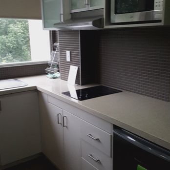 Hyde Park Inn - kitchenette - Hotels Near Me - Sydney, NSW