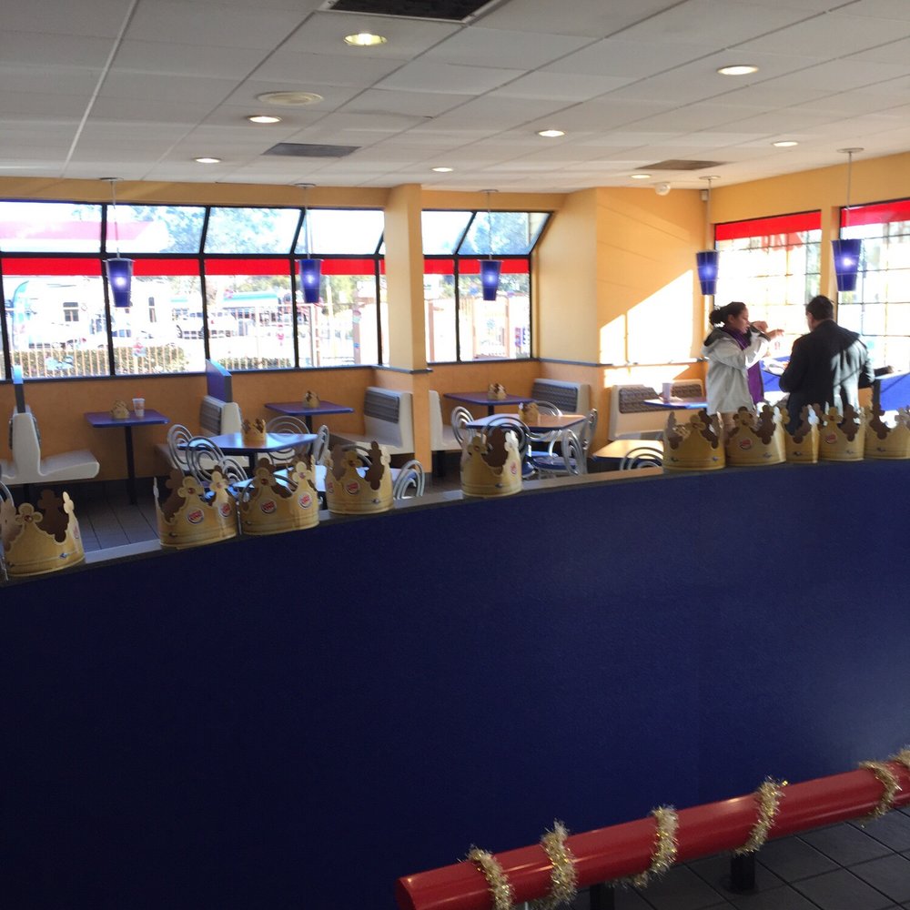 Burger King - Sitting area - Burgers Near Me - Colusa, California