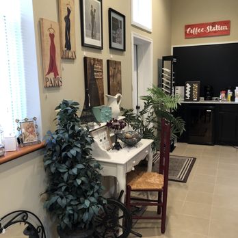 A Fresh Look by Cynthia - Tableware Near Me - Columbia, Illinois A Fresh Look by Cynthia - Tableware Near Me - Columbia, Illinois