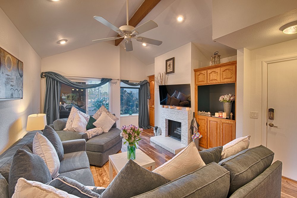 PATRICIA YOUMANS FIRST TEAM REAL ESTATE 16 Photos 18180 Yorba