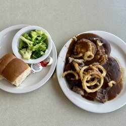 Country Kitchen - Beef Pot Roast with Fried Onions, Garlic Mashed Potatoes, Steamed Broccoli, & Dinner Roll