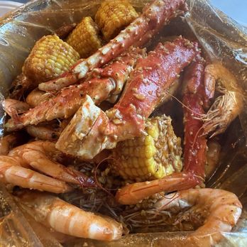 The Crawfish Hut - KING CRAB SHRIMP - Cocktail Bars Near Me - Stanton, California The Crawfish Hut - KING CRAB SHRIMP - Cocktail Bars Near Me - Stanton, California