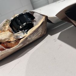 Model A Brewing - No lid for my sauce (onion petals were tasty--- but I needed my sauce) .....