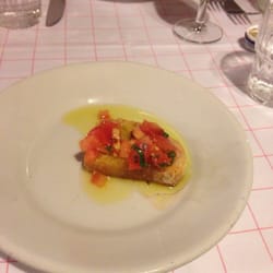 Aroma de Roma - Bruschetta on the house! Such a great treat!
