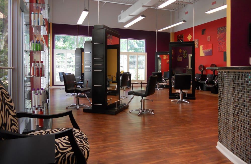 Sizzors Salon Image