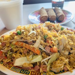 Combination Fried Rice, Egg Roll, & Hot & Sour Combination Fried Rice, Egg Roll, & Hot & Sour