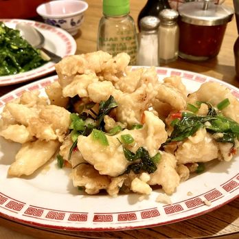 Peking Restaurant - Sliced fish with Basil - Chinese Near Me - Westminster, California