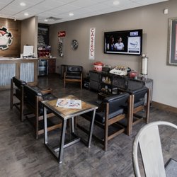Snellville Auto Center - Customer seating area.