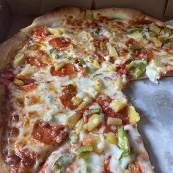 N.Y. Pizza & Pasta - Pepperoni pineapple bell peppers - Pizza Near Me - Fort Worth, Texas