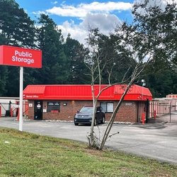 Public Storage