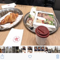 Prêt à Manger - Croissant and Tuna Nicoise Salad