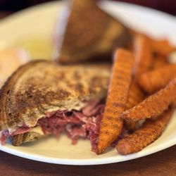 Simon's Restaurant - Reuben sandwich with sweet potato fries upgrade