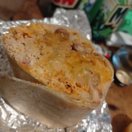 Chicken burrito w/hot salsa Chicken burrito w/hot salsa