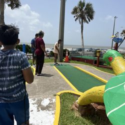 Turtle hole