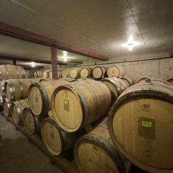 Cristom Vineyards - Wineries Near Me - Salem, Oregon Cristom Vineyards - Wineries Near Me - Salem, Oregon