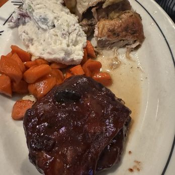 Redrock Canyon Grill - Chicken & ribs - American Near Me - Tulsa, Oklahoma Redrock Canyon Grill - Chicken & ribs - American Near Me - Tulsa, Oklahoma