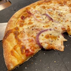 Pizzeria of Gatlinburg - Small pizza