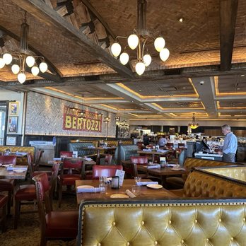 Elisabetta S Ristorante Bar Pizzeria.ELISABETTA'S RISTORANTE BAR PIZZERIA - Updated July 2024 - 1132 Photos ...