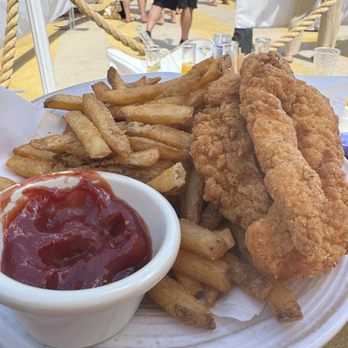 LIV Beach - Chicken tenders n fries - Swimming Pools Near Me - Las Vegas, Nevada LIV Beach - Chicken tenders n fries - Swimming Pools Near Me - Las Vegas, Nevada