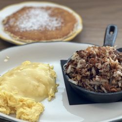 The Harvest Room - Brisket hash and eggs