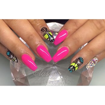 Classy Claws Nail Studio - Nail Salons Near Me - Vancouver, British Columbia