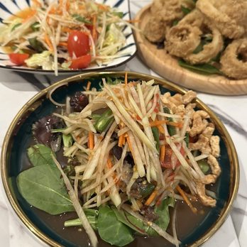 Niyom Thai Kitchen - Thai Near Me - Flushing, New York Niyom Thai Kitchen - Thai Near Me - Flushing, New York