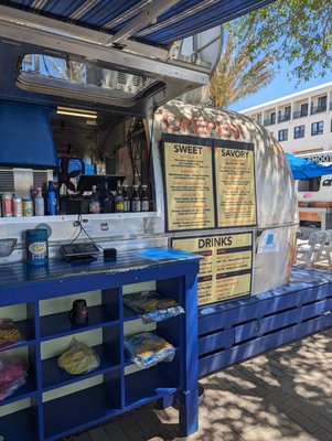 Crêpes du Soleil Airstream by null