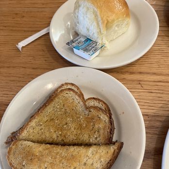 Corner Cafe - Riverside - Whole grain toast and homemade yeast dinner roll. - Breakfast & Brunch Near Me - Riverside, Missouri