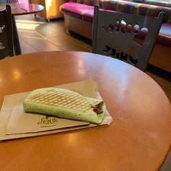 Booster Juice - Chipotle steak wrap
