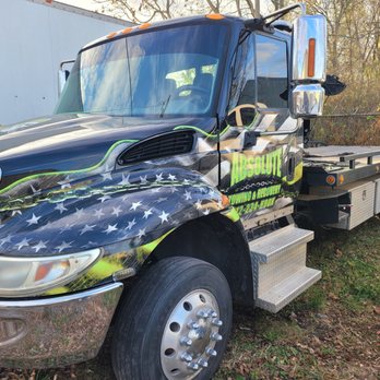 Absolute Towing and Recovery - Towing Near Me - Terre Haute, Indiana Absolute Towing and Recovery - Towing Near Me - Terre Haute, Indiana