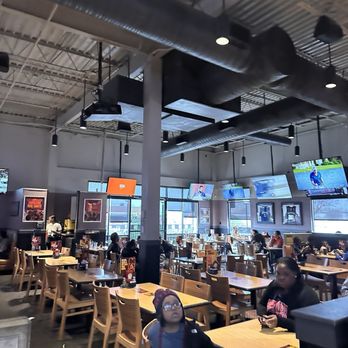 Buffalo Wild Wings - Sitting area - Chicken Wings Near Me - Southaven, Mississippi Buffalo Wild Wings - Sitting area - Chicken Wings Near Me - Southaven, Mississippi