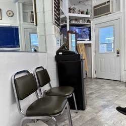 Floyd's Barber Shop