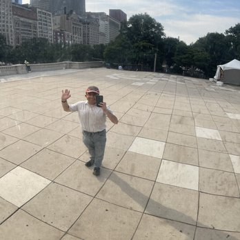 Cloud Gate - Public Art Near Me - Chicago, Illinois