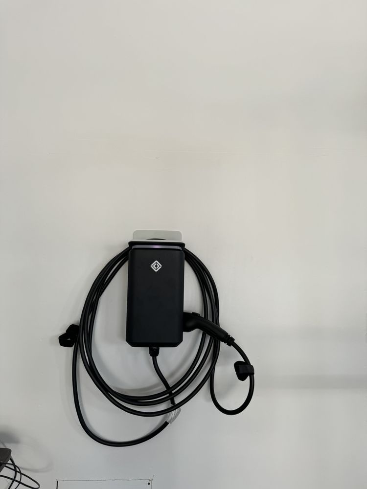 AMPED UP ELECTRIC Updated April 2024 40 Photos Indianapolis, Indiana Electricians