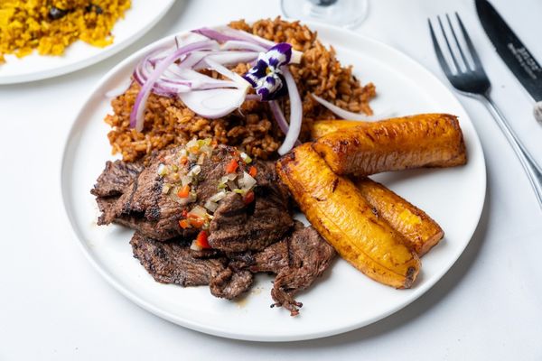 Astor's Table by null