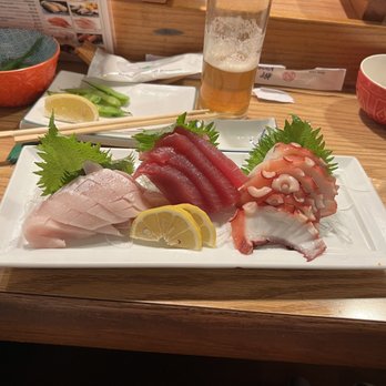 Yanagi Sushi - I've never had better fish anywhere and that includes Japan - Japanese Near Me - Honolulu, Hawaii Yanagi Sushi - I've never had better fish anywhere and that includes Japan - Japanese Near Me - Honolulu, Hawaii