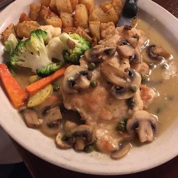 Clementine's Restaurant - Pollo Piccato - New American Near Me - Houston, Texas
