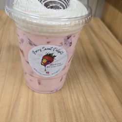 Berry Sweet Delights - Strawberry yogurt with lots of sweet strawberries and a chocolate covered strawberry