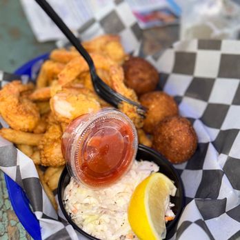 Hook’d Pier Bar & Grill - Gulf shrimp entree - New American Near Me - Panama City Beach, Florida