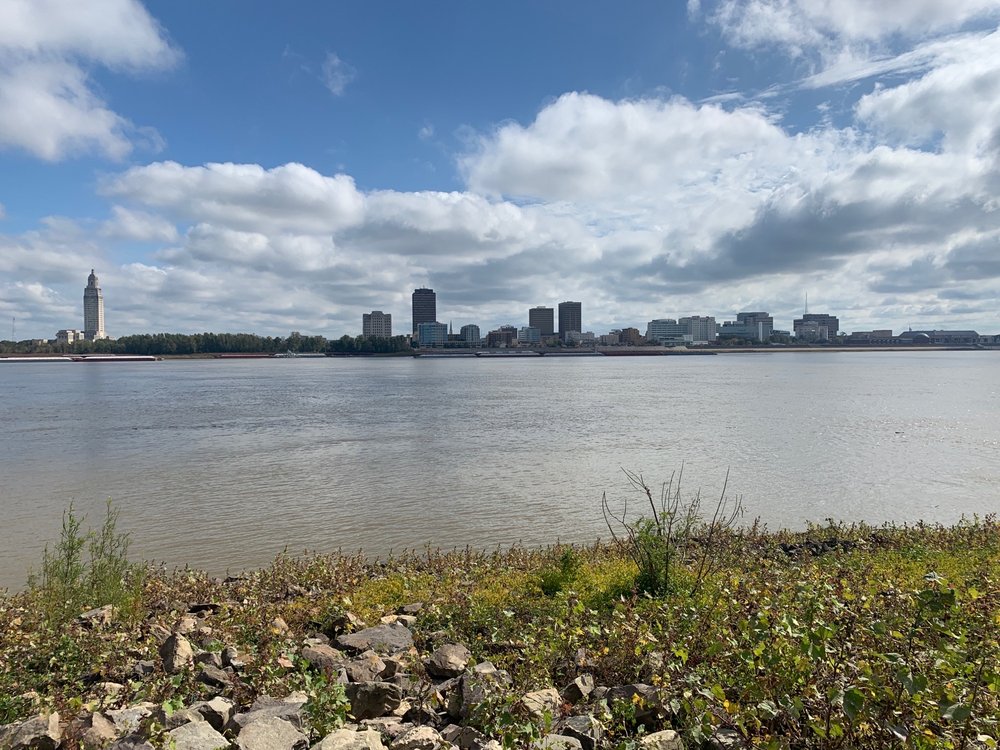 OLD FERRY LANDING PORT ALLEN Updated October 2024 10 Photos Court
