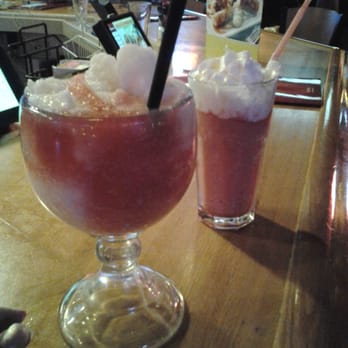 Applebee's Grill + Bar - Strawberry Colada Daquiri - American Near Me - Baltimore, Maryland