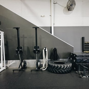 Athletic Edge - Trainers Near Me - Medford, Oregon Athletic Edge - Trainers Near Me - Medford, Oregon