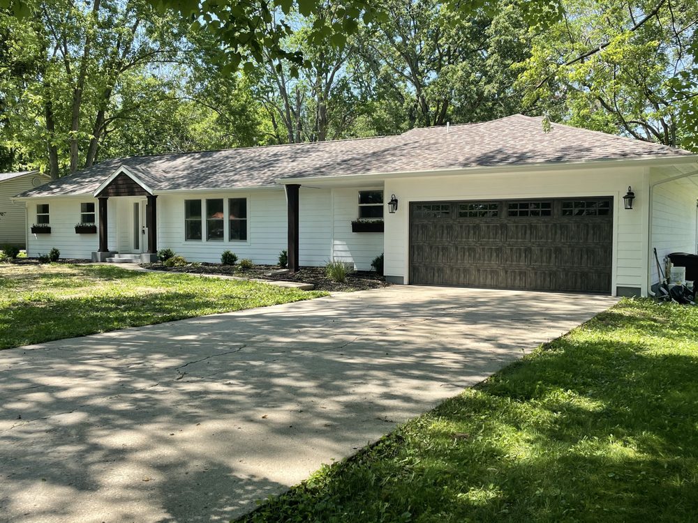 McLaughlin’s Door Sales - Garage Door Contractor in Tipp, OH