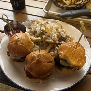 The Admiral - Cheeseburger sliders - Bars Near Me - Washington, DC, District of Columbia The Admiral - Cheeseburger sliders - Bars Near Me - Washington, DC, District of Columbia