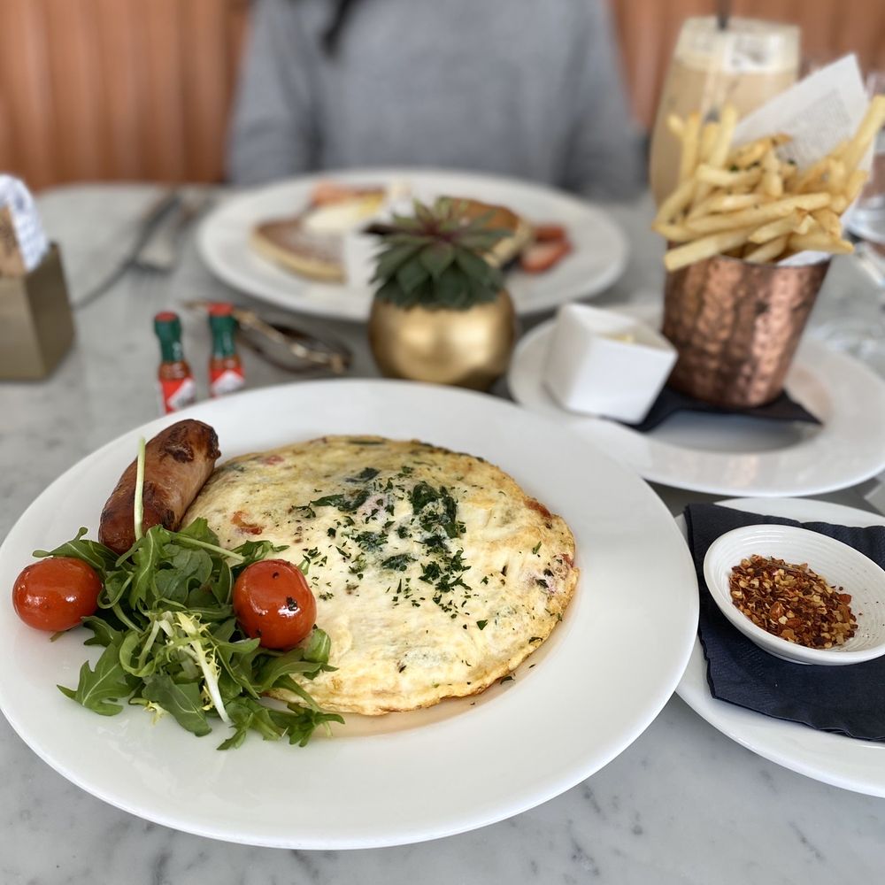 The Pembroke - Egg White Frittata, Spinach, Tomato, Goat Cheese, Fresh Thyme - New American Near Me - Washington, DC, District of Columbia The Pembroke - Egg White Frittata, Spinach, Tomato, Goat Cheese, Fresh Thyme - New American Near Me - Washington, DC, District of Columbia