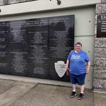 Mount Rushmore National Memorial - Landmarks & Historical Buildings Near Me - Keystone, South Dakota